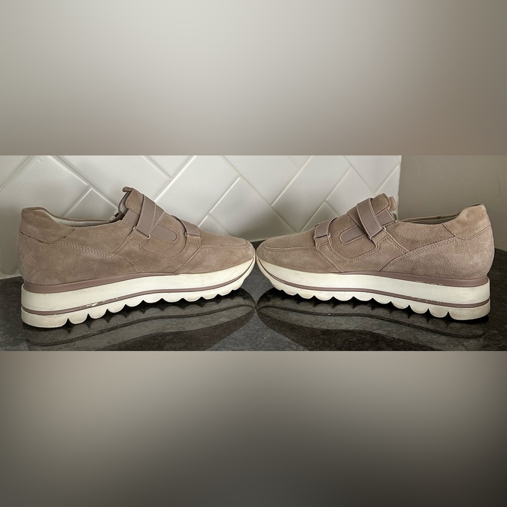 Gabor Women’s Beige Suede Shoe size 4.5 UK and size 7 in US. - Picture 3 of 11